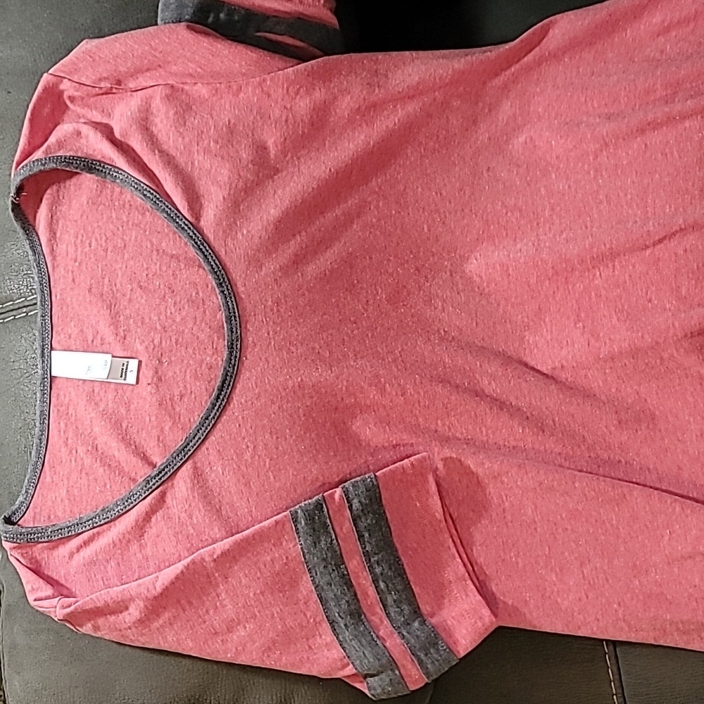 LuLaRoe Perfect T